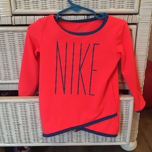 Nike long sleeve shirt !